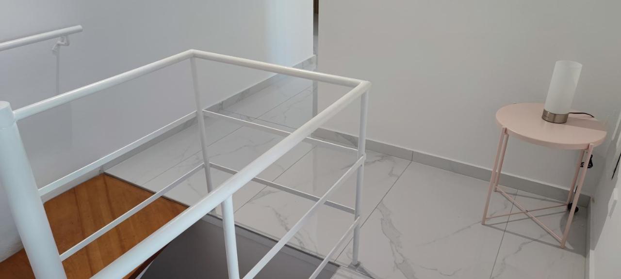 Ellas Modern Duplex City Center Nicosia Buitenkant foto